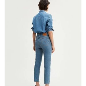 Levi’s 501 original cropped stretch